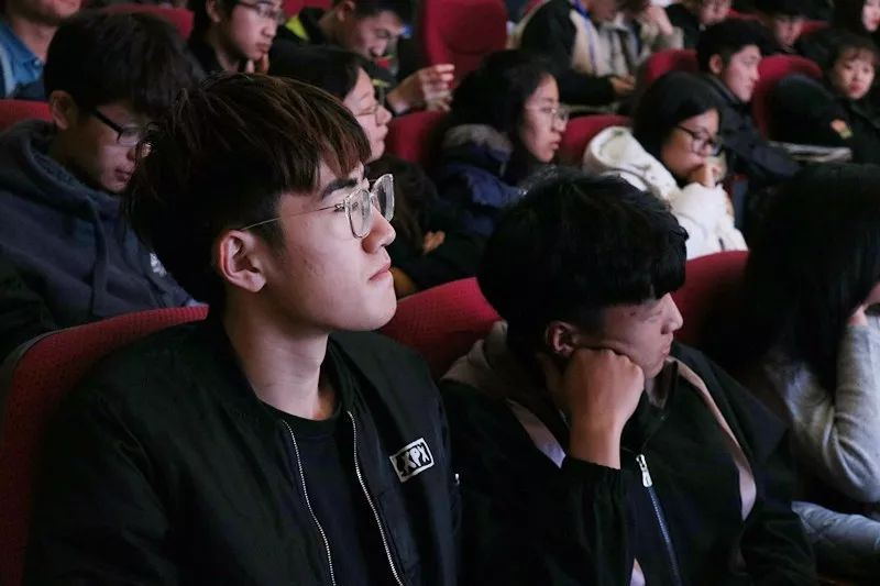 1527580209670779.png blob.png