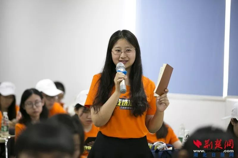 1528354000808567.png blob.png