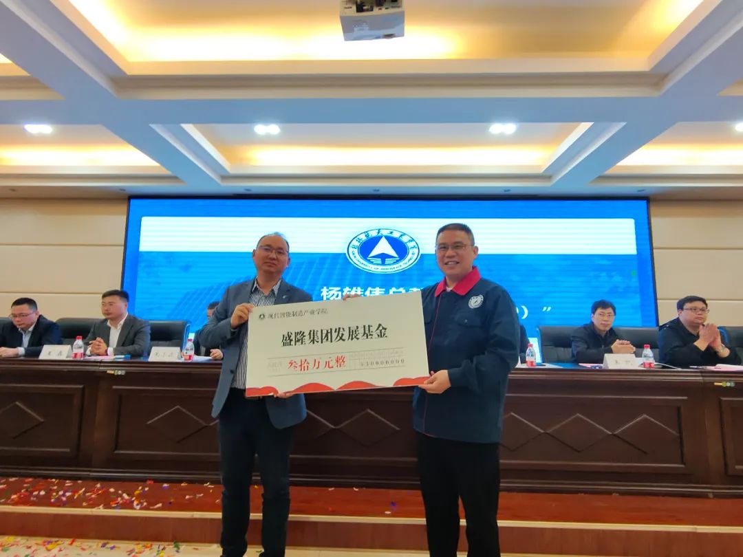 1684980993939253.jpg 640 (5).jpg