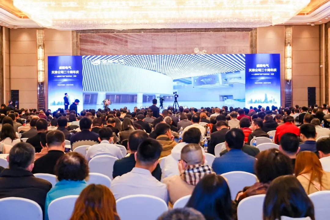 1739757893193616.jpg 640 (7).jpg