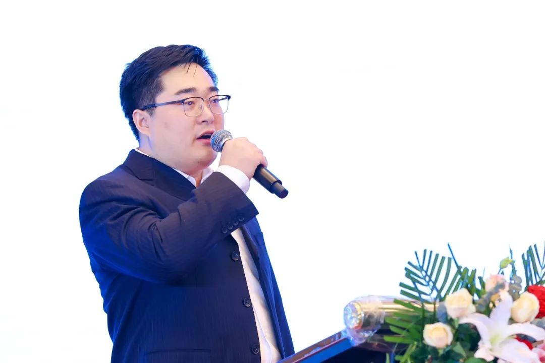 1739757905905165.jpg 640 (8).jpg