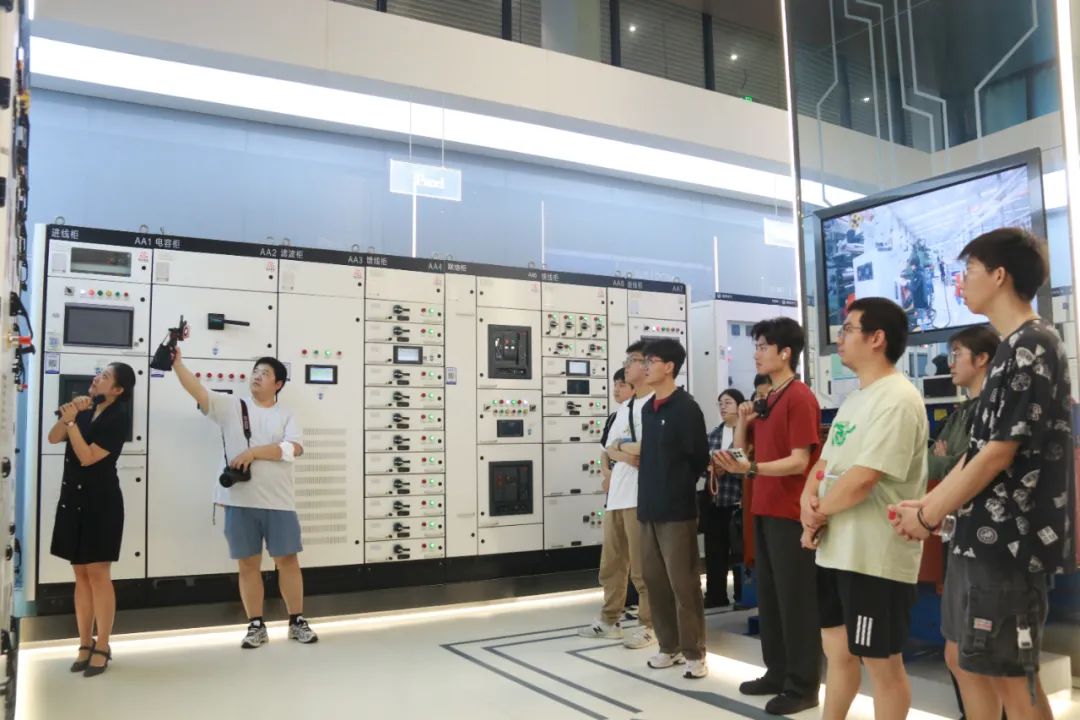 1754225749593331.jpg 1754225749593331.jpg